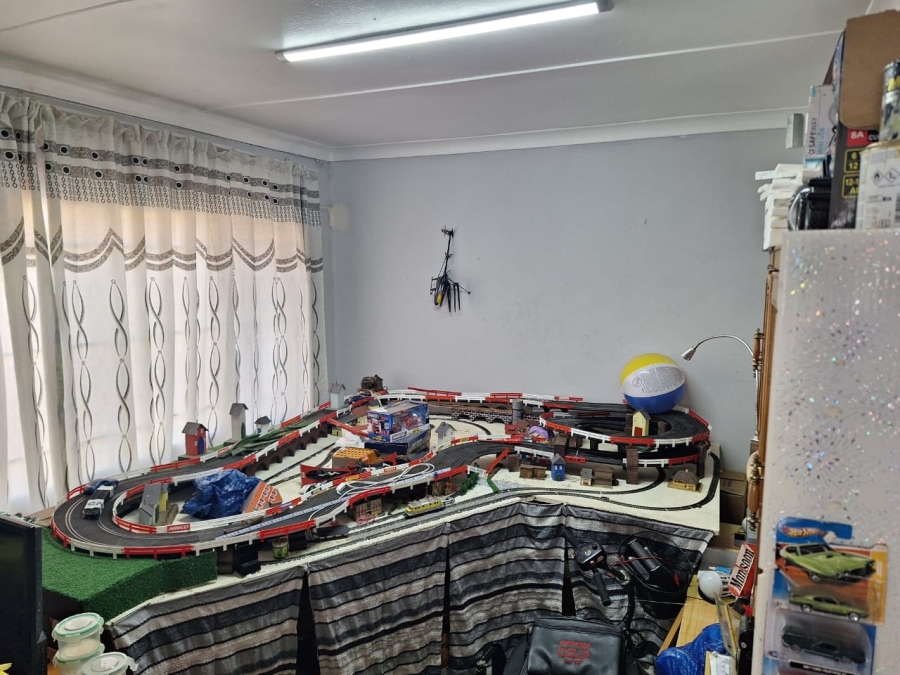  Bedroom Property for Sale in Amalinda Eastern Cape